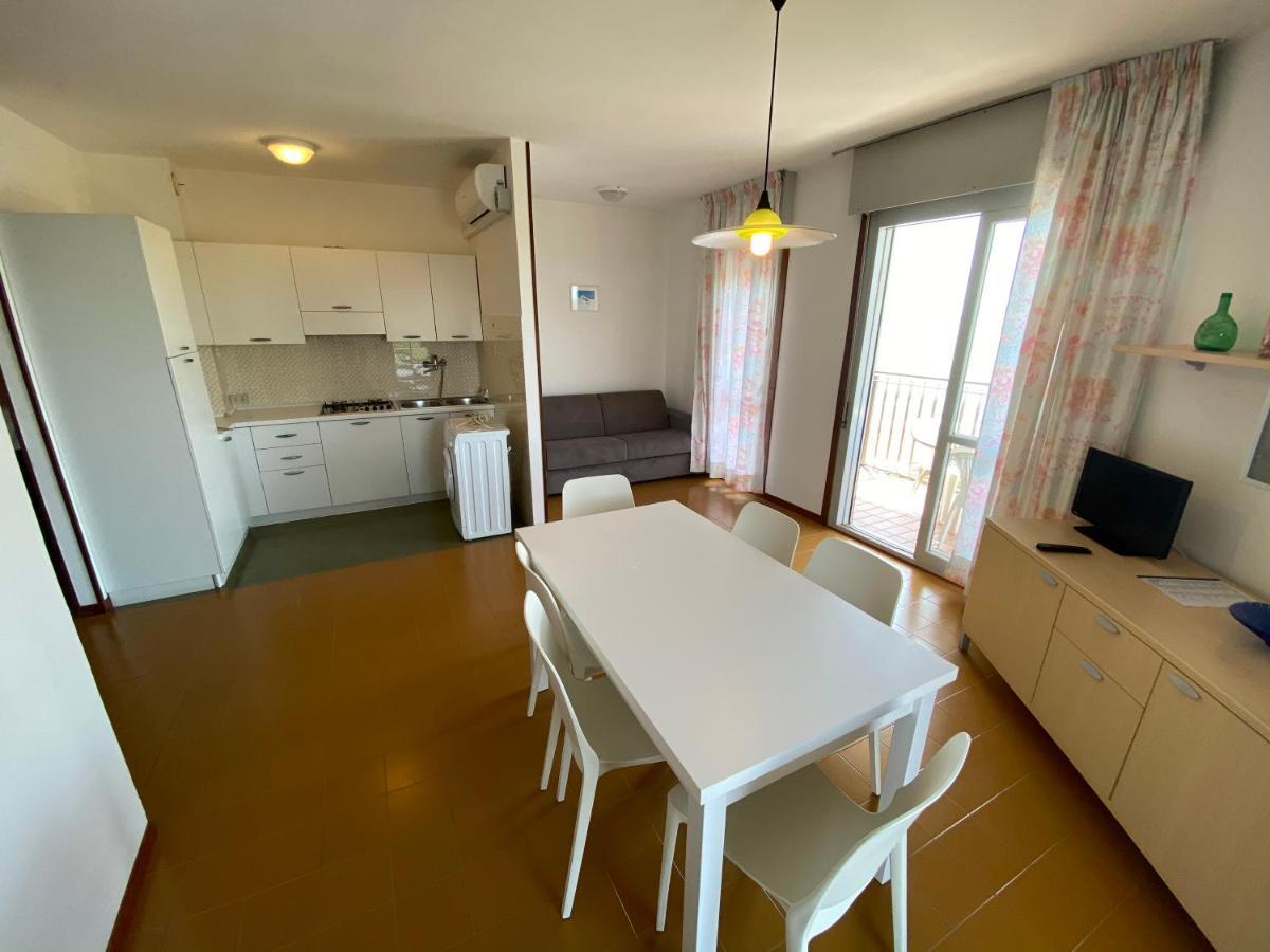 Condominio Aquilone Lignano Sabbiadoro Dış mekan fotoğraf